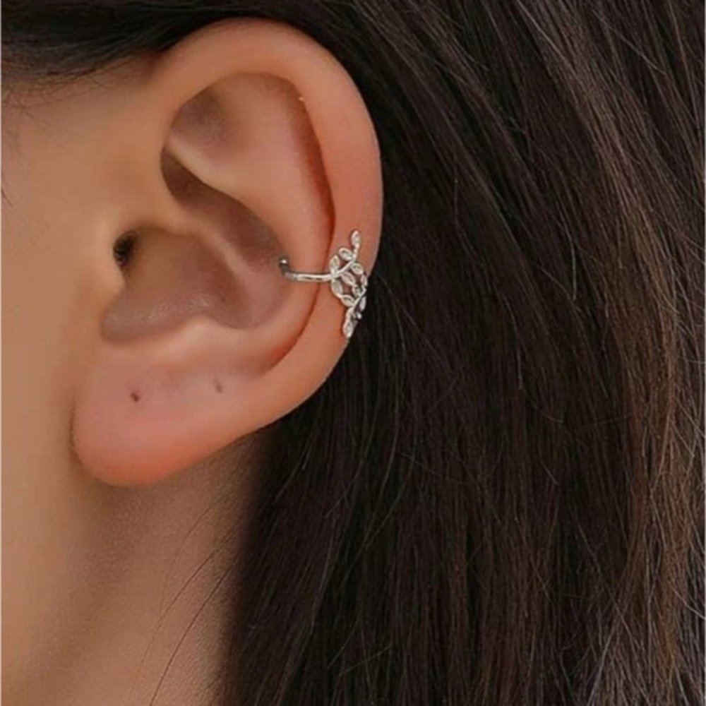 Kuniu Silver Leaf Design Ear Cuff X2- NWOT